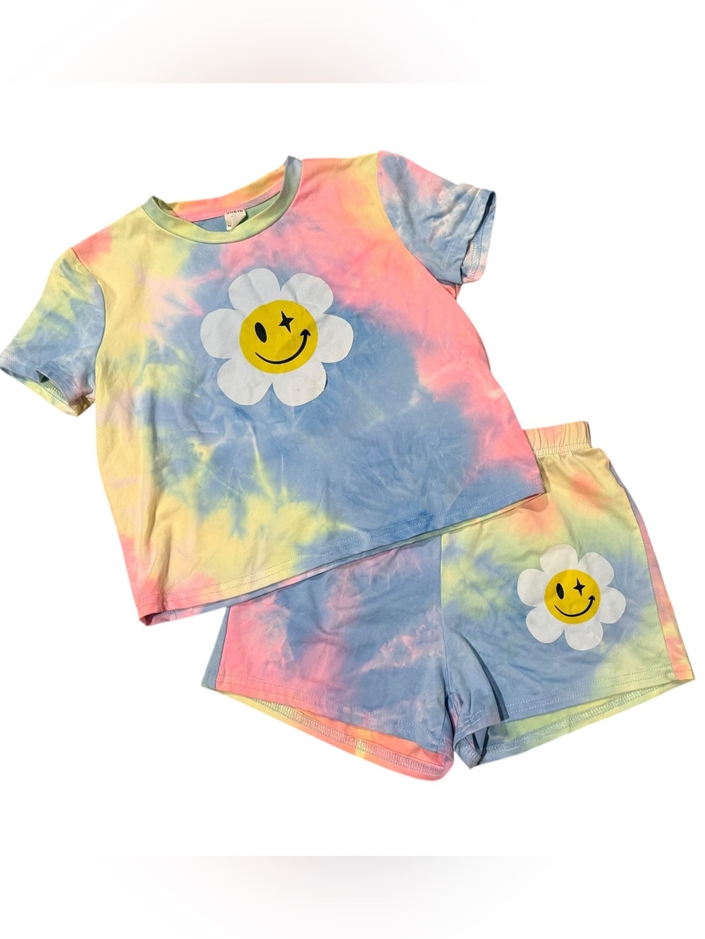 Shein Smiling Daisy Shorts Set Size 8